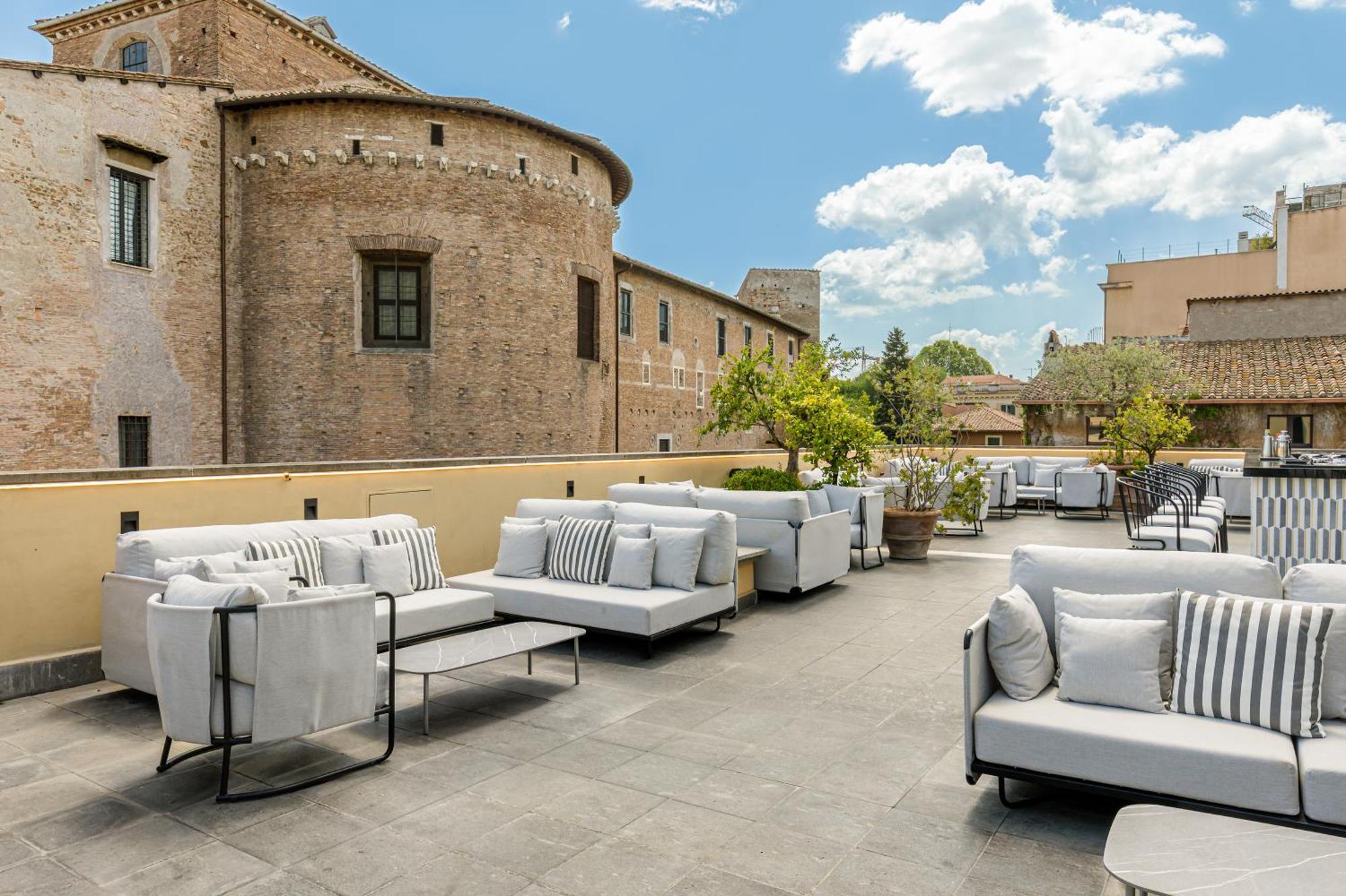 Capo D´áfrica – Colosseo Roma
