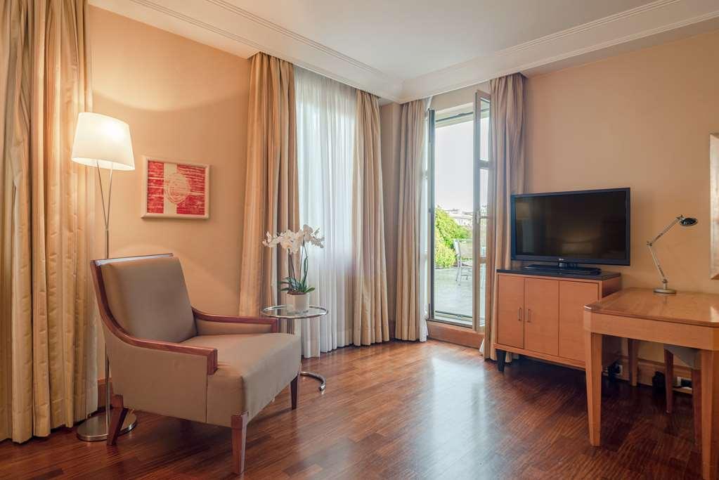 Mate Collection Mia, Colosseum Hotel Rome